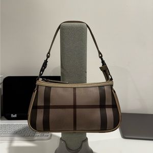 Burberry mini pochette shoulder bag